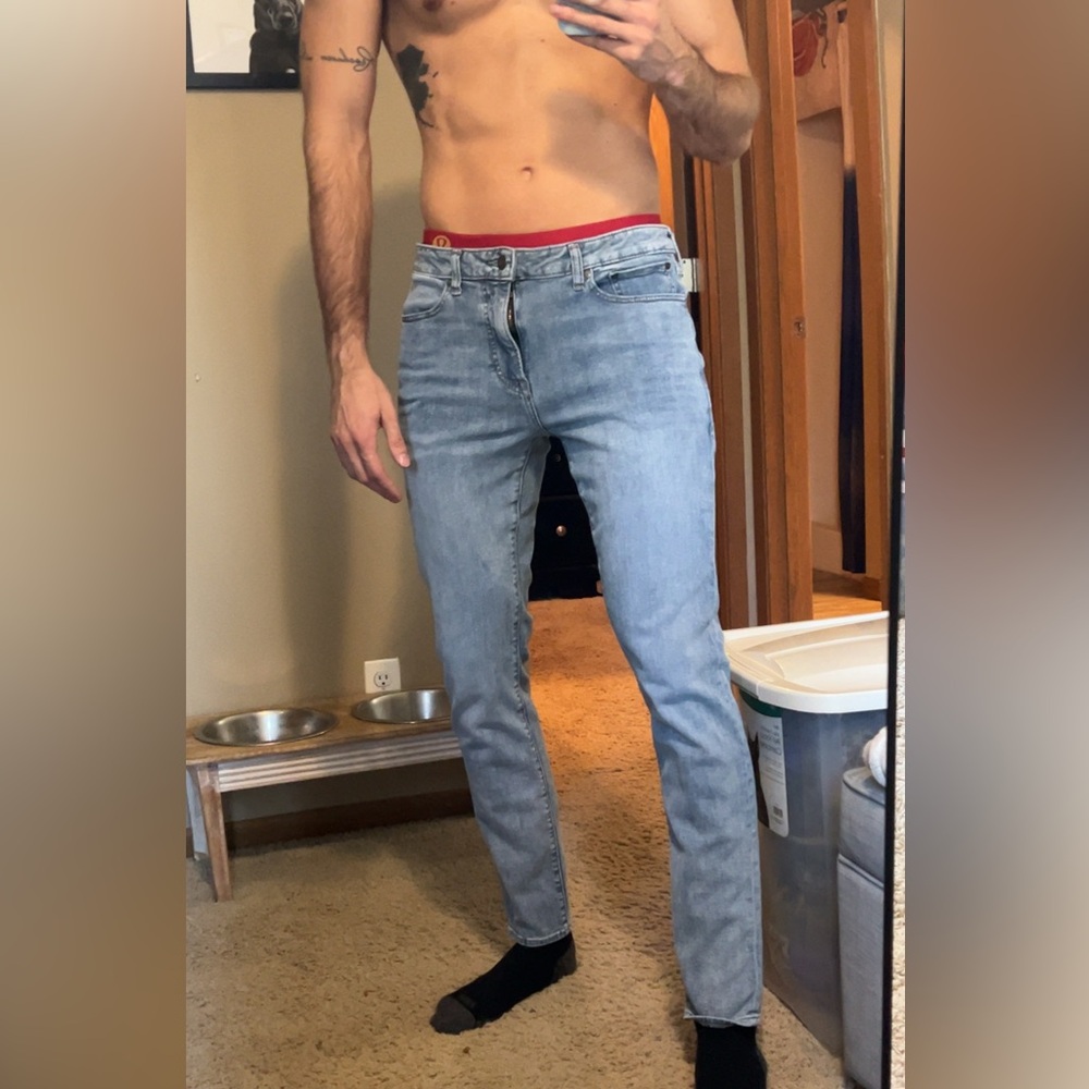 Express Men's Light Blue Slim Jeans - Picture 4 of 5